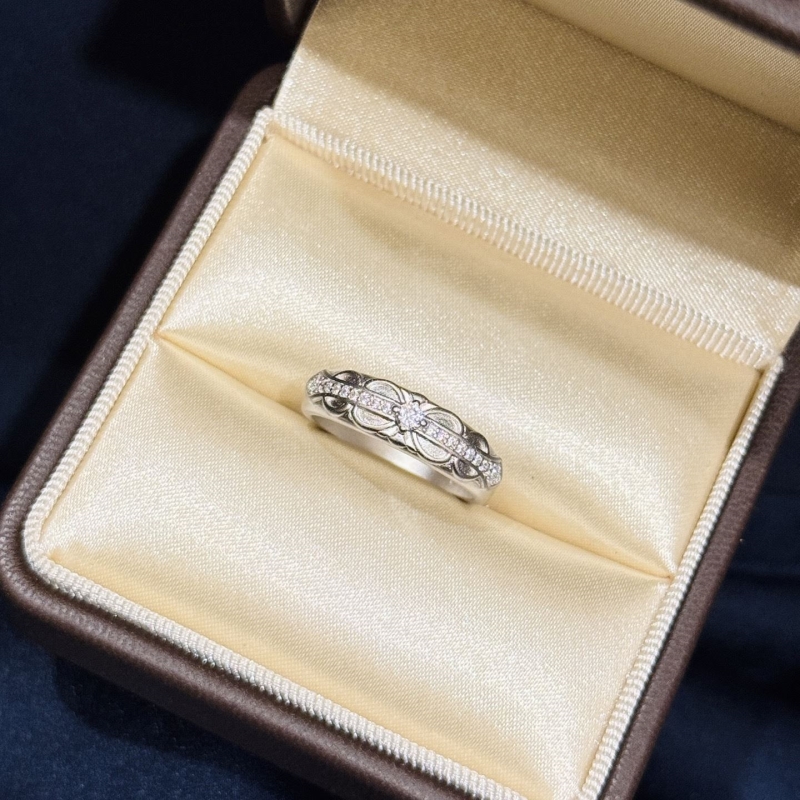 Ch*0me He**ts rings
